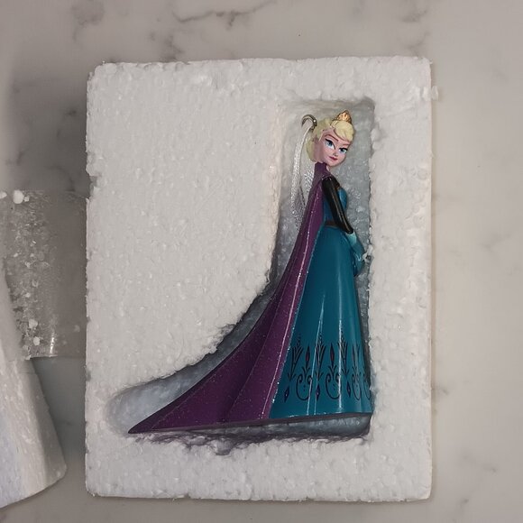 Elsa, from Frozen, ornament. - Picture 5 of 6